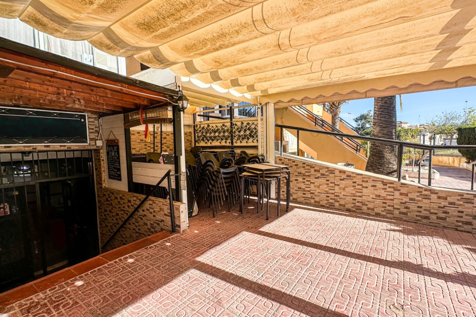 Használt ingatlanok - Commercial property -
Torrevieja - Torrevieja Centro