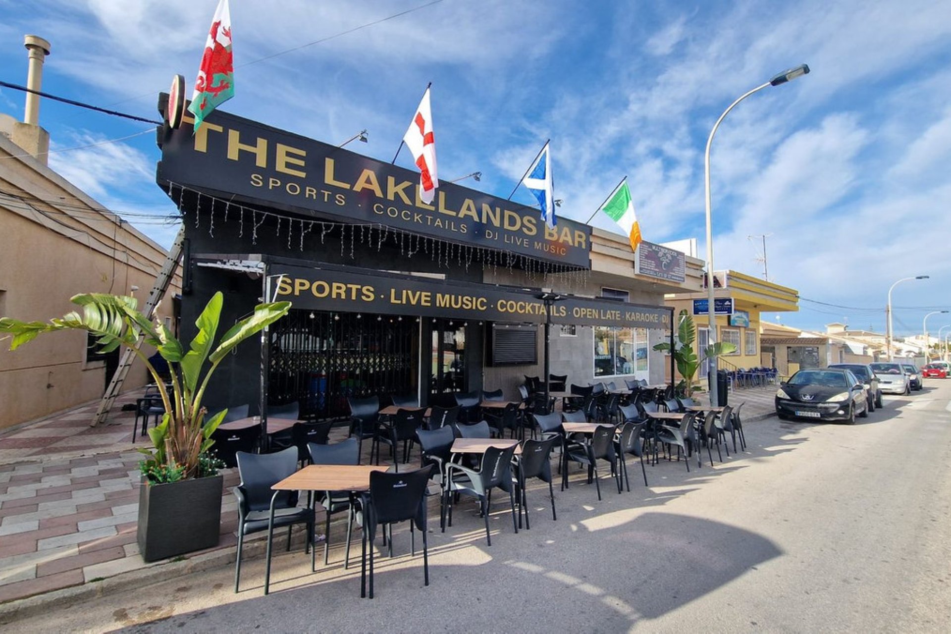 Használt ingatlanok - Commercial property -
Torrevieja - Torrevieja Centro