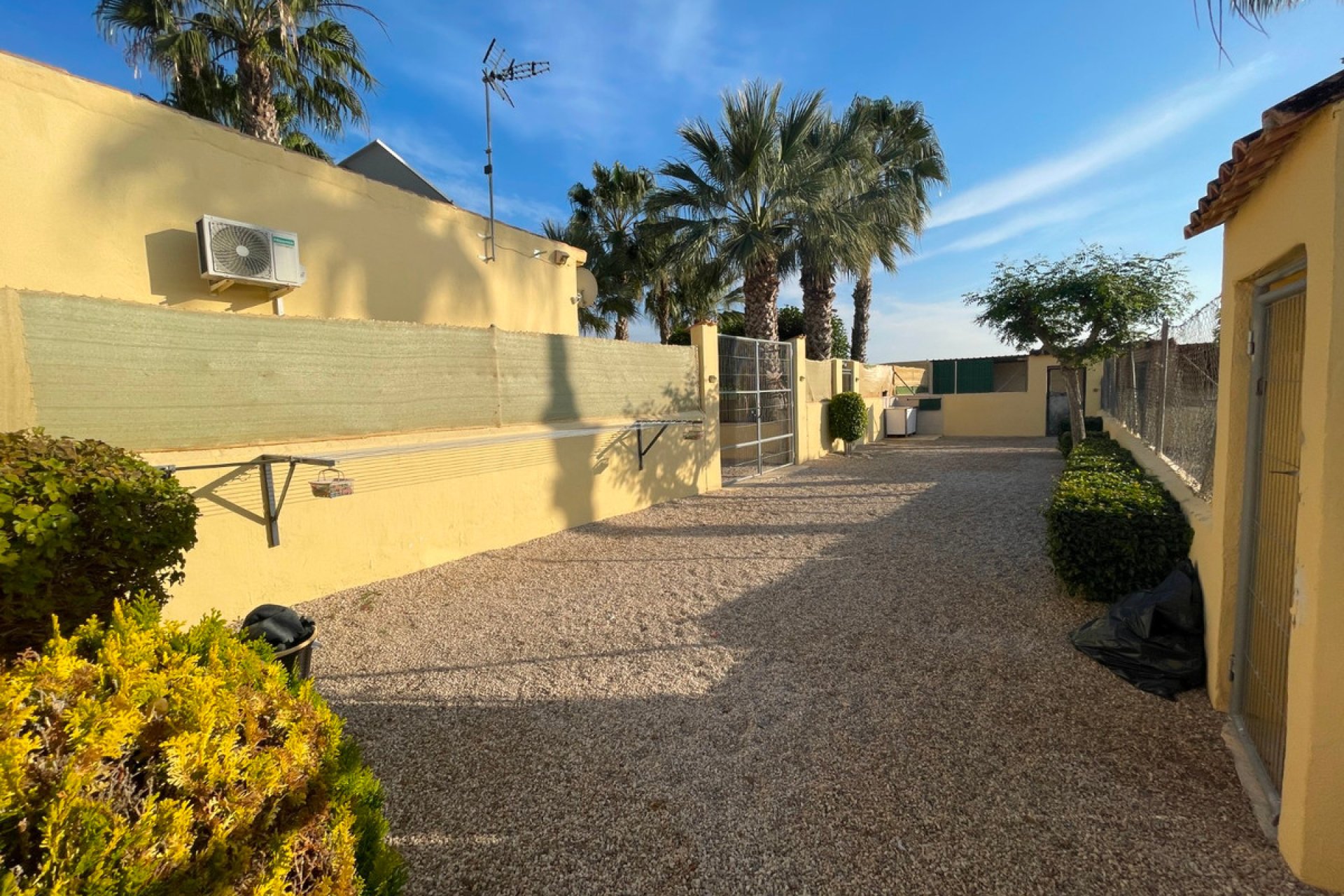 Használt ingatlanok - country house -
Elche - Las Bayas