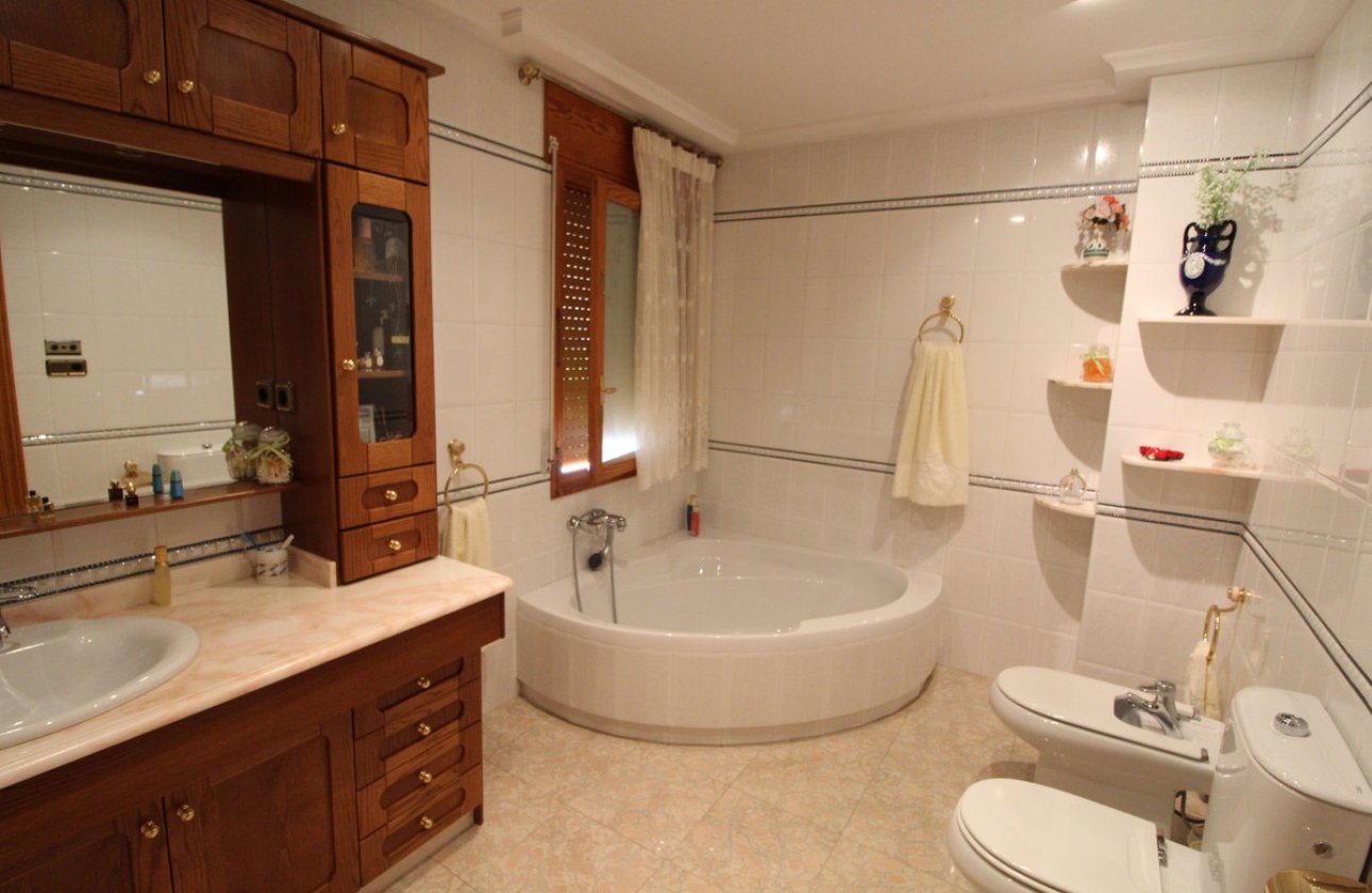 Használt ingatlanok - country house -
Elche - Valverde