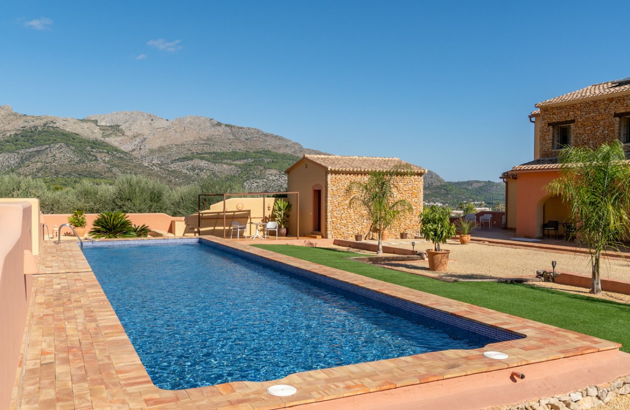 Használt ingatlanok - country house -
Orba - Orba Centro