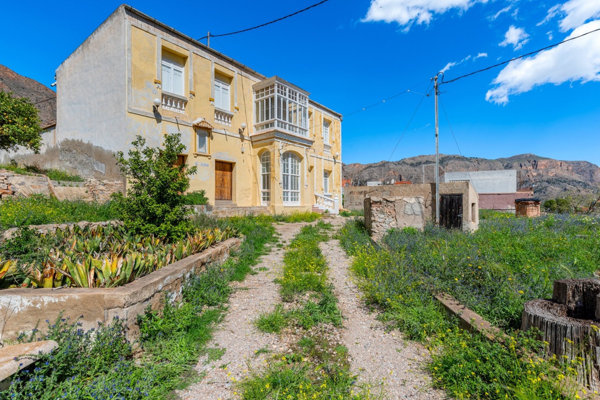 Használt ingatlanok - country house -
Orihuela - Orihuela Centro