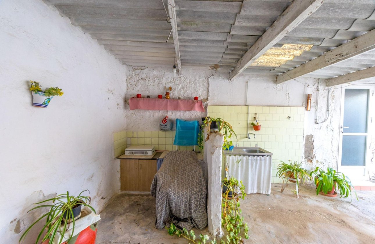 Használt ingatlanok - country house -
Orihuela - Orihuela Centro