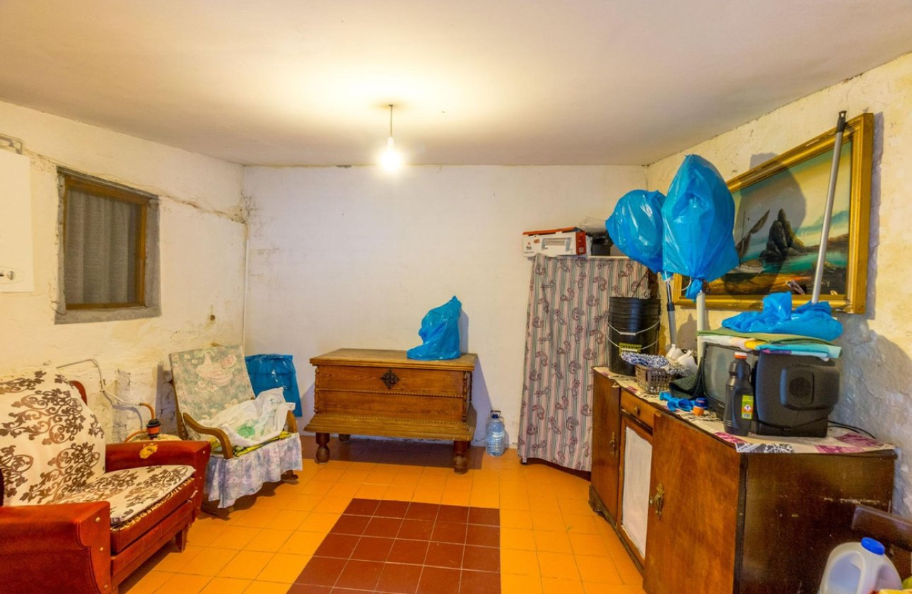 Használt ingatlanok - country house -
Orihuela - Orihuela Centro