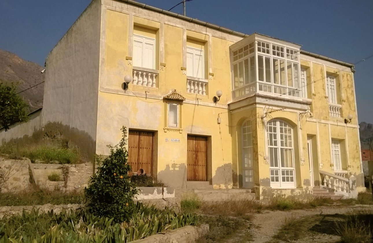 Használt ingatlanok - country house -
Orihuela - Orihuela Centro
