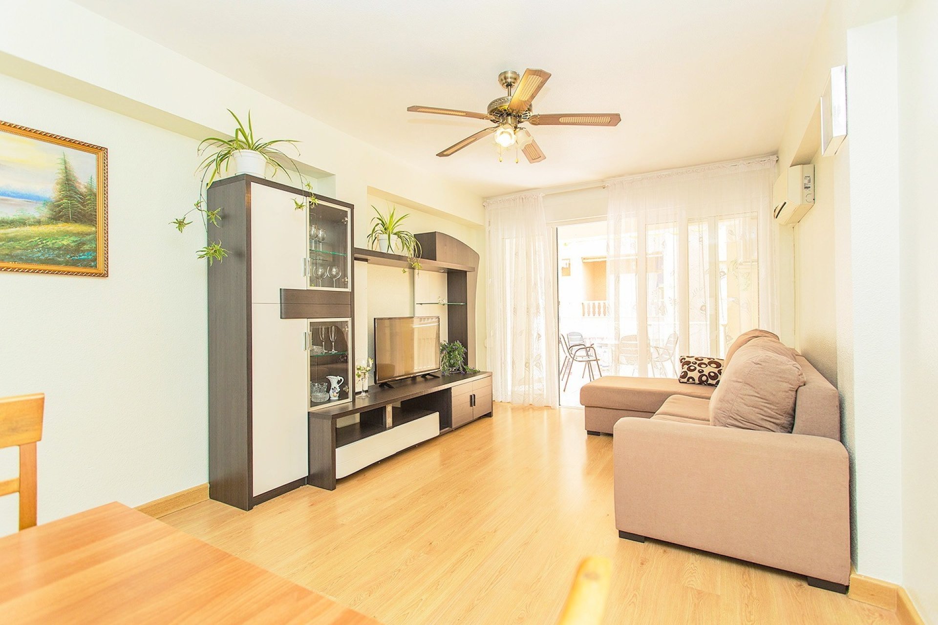 Használt ingatlanok - Flat -
Torrevieja - Playa del Cura