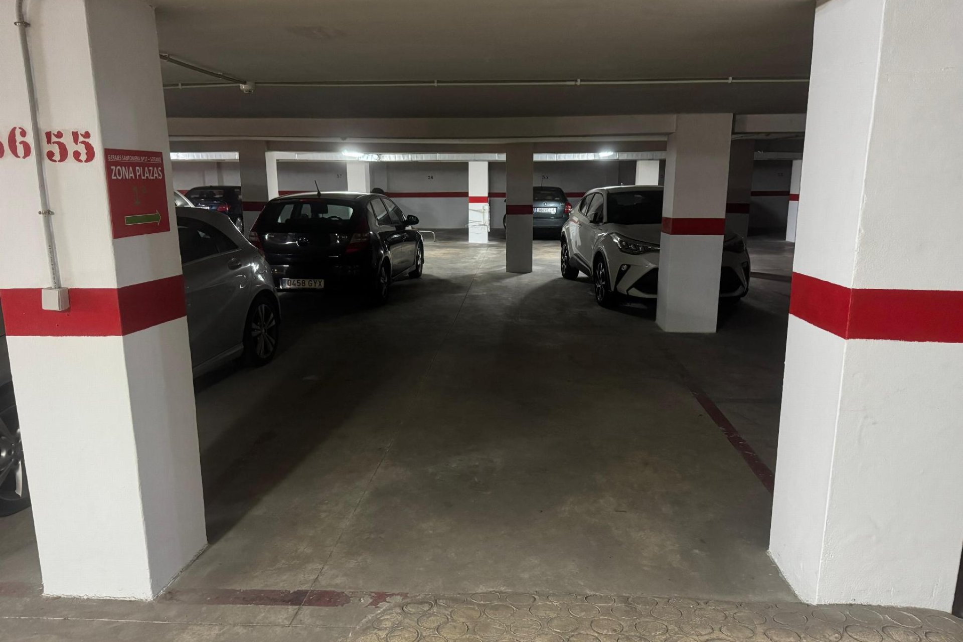 Használt ingatlanok - Garaje -
Torrevieja - Playa Acequion