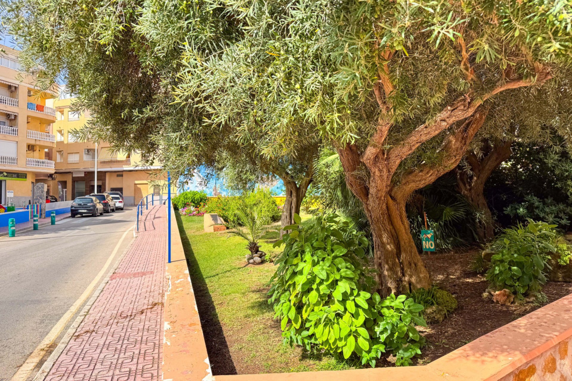 Használt ingatlanok - Garázs -
Torrevieja - La Mata