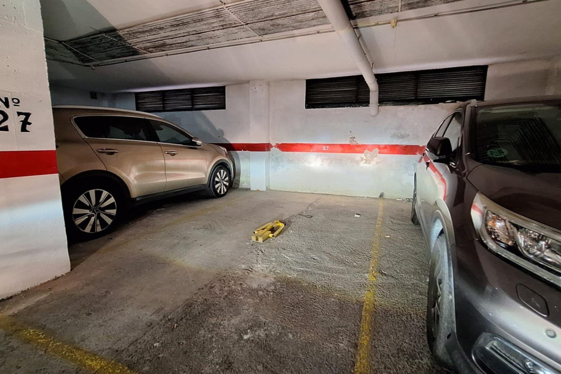 Használt ingatlanok - Garázs -
Torrevieja - Torrevieja Centro