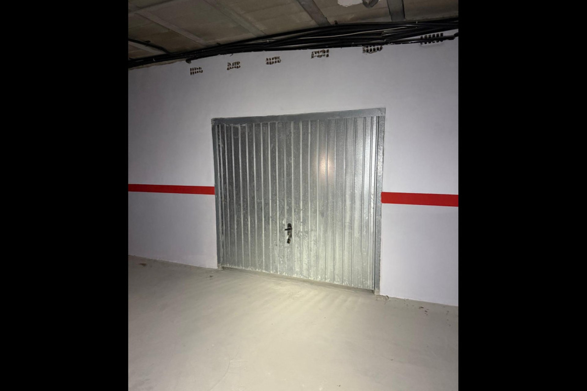 Használt ingatlanok - Garázs -
Torrevieja - Torrevieja Centro