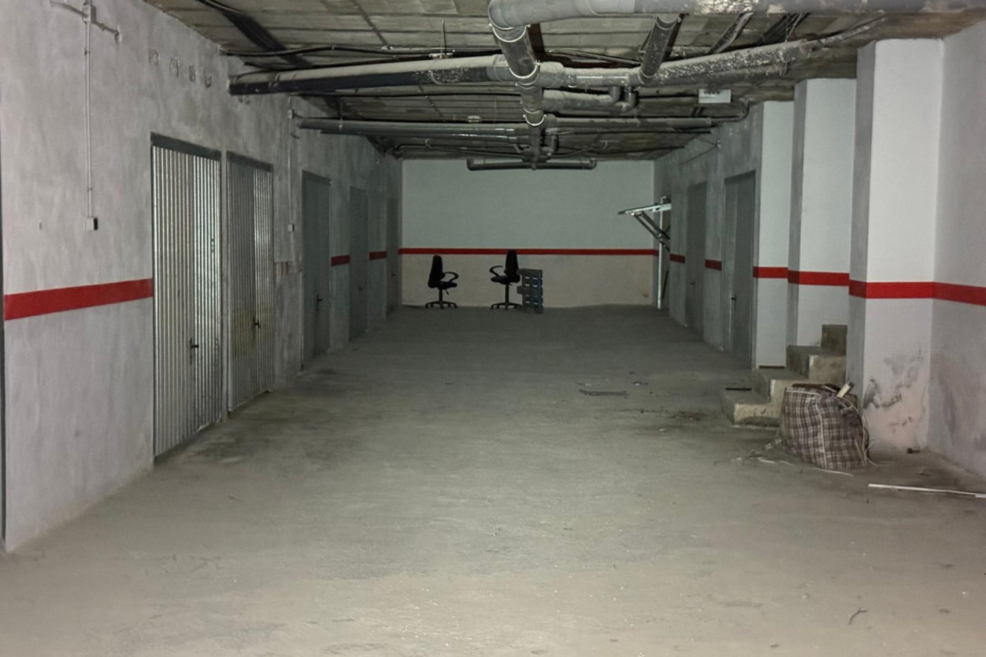 Használt ingatlanok - Garázs -
Torrevieja - Torrevieja Centro