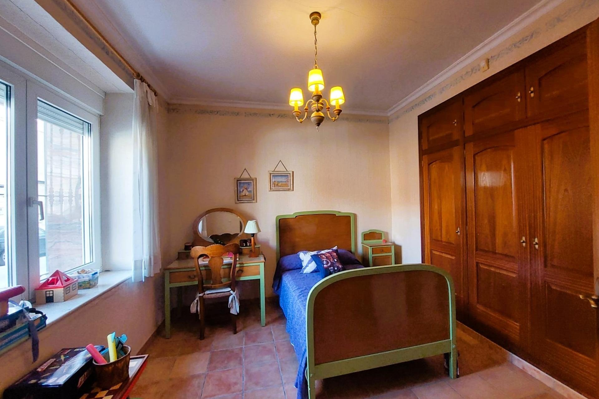 Használt ingatlanok - House -
Torrevieja - Centro