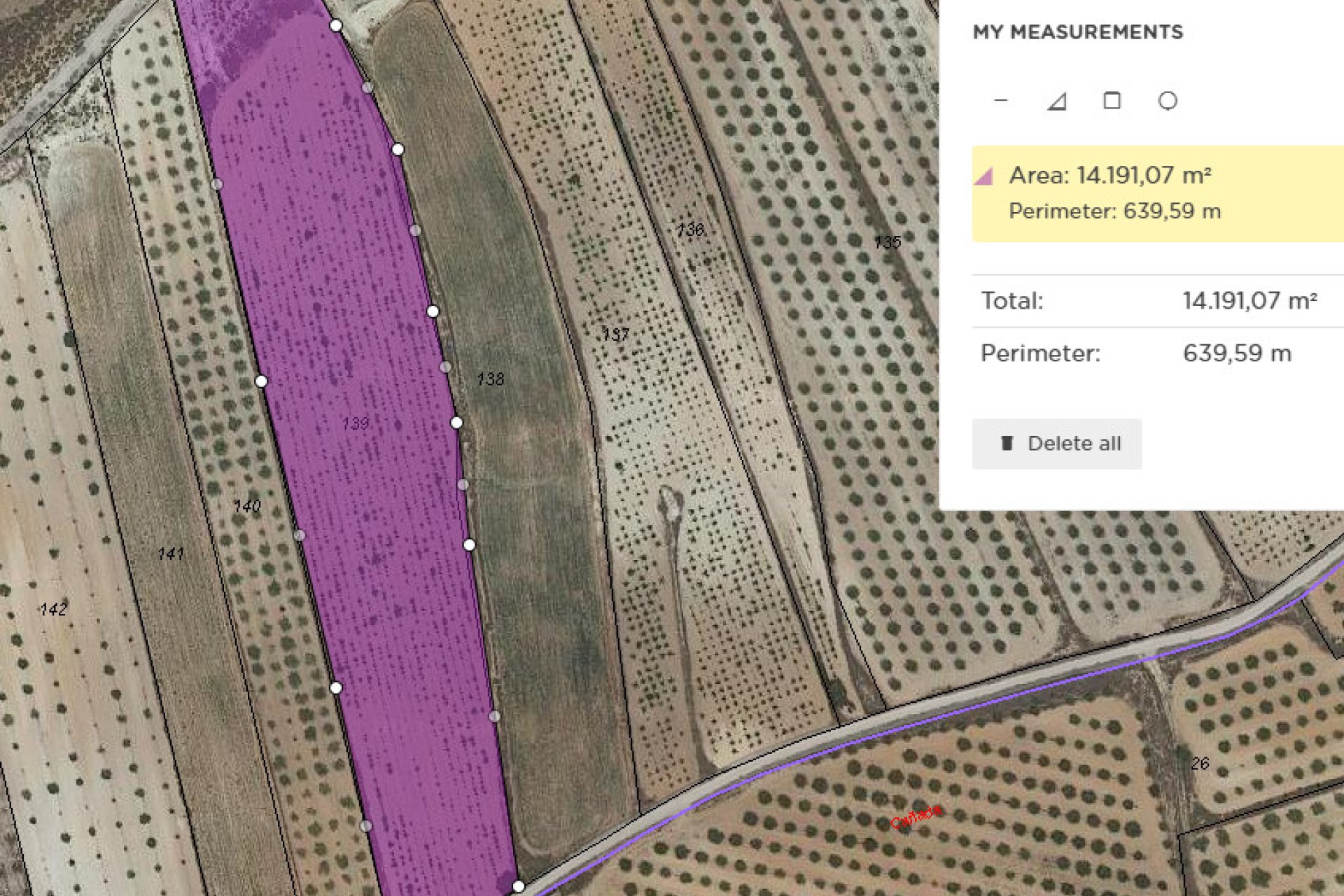 Használt ingatlanok - land -
Pinoso - Pinoso Centro