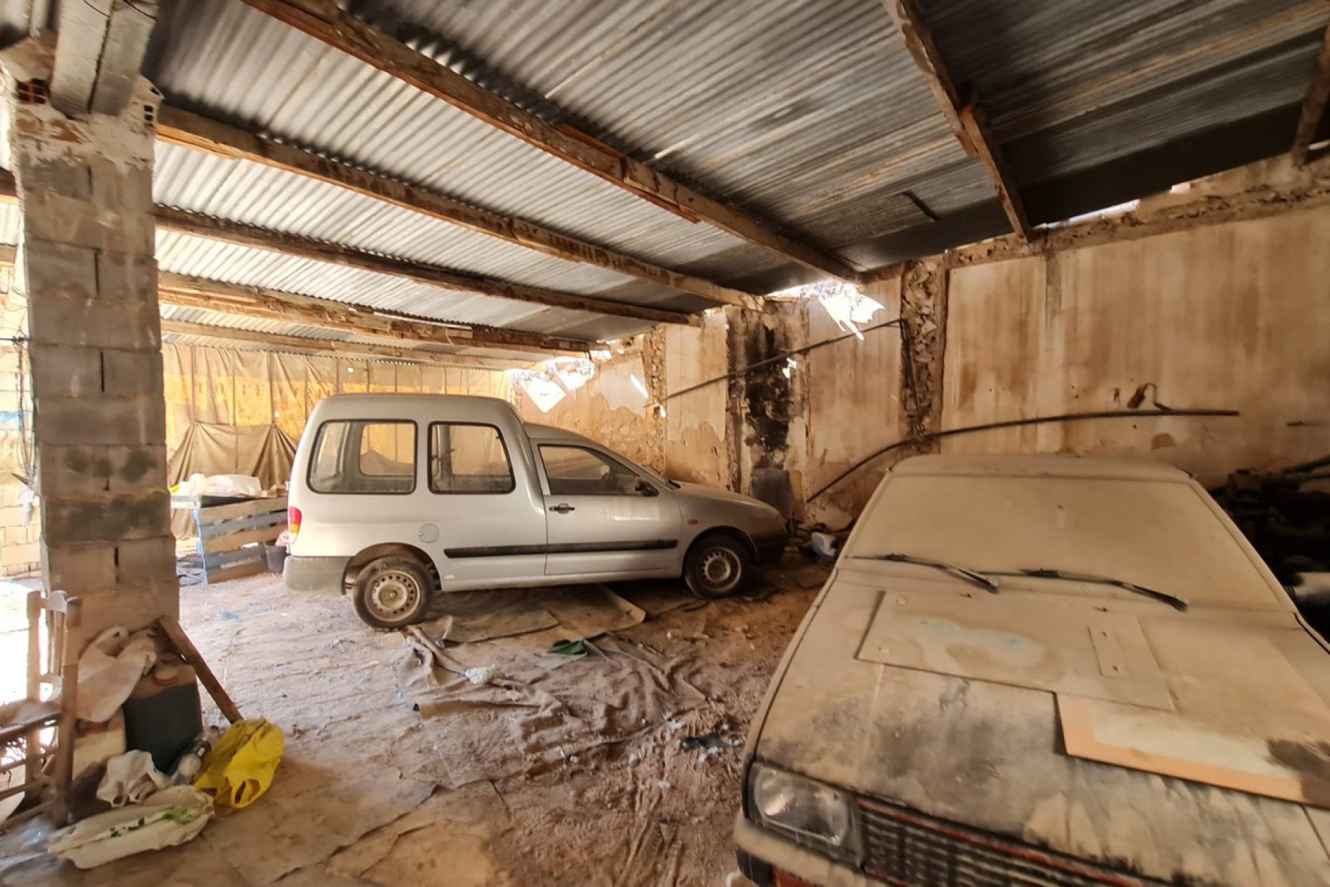 Használt ingatlanok - land -
Pinoso - Pinoso Centro