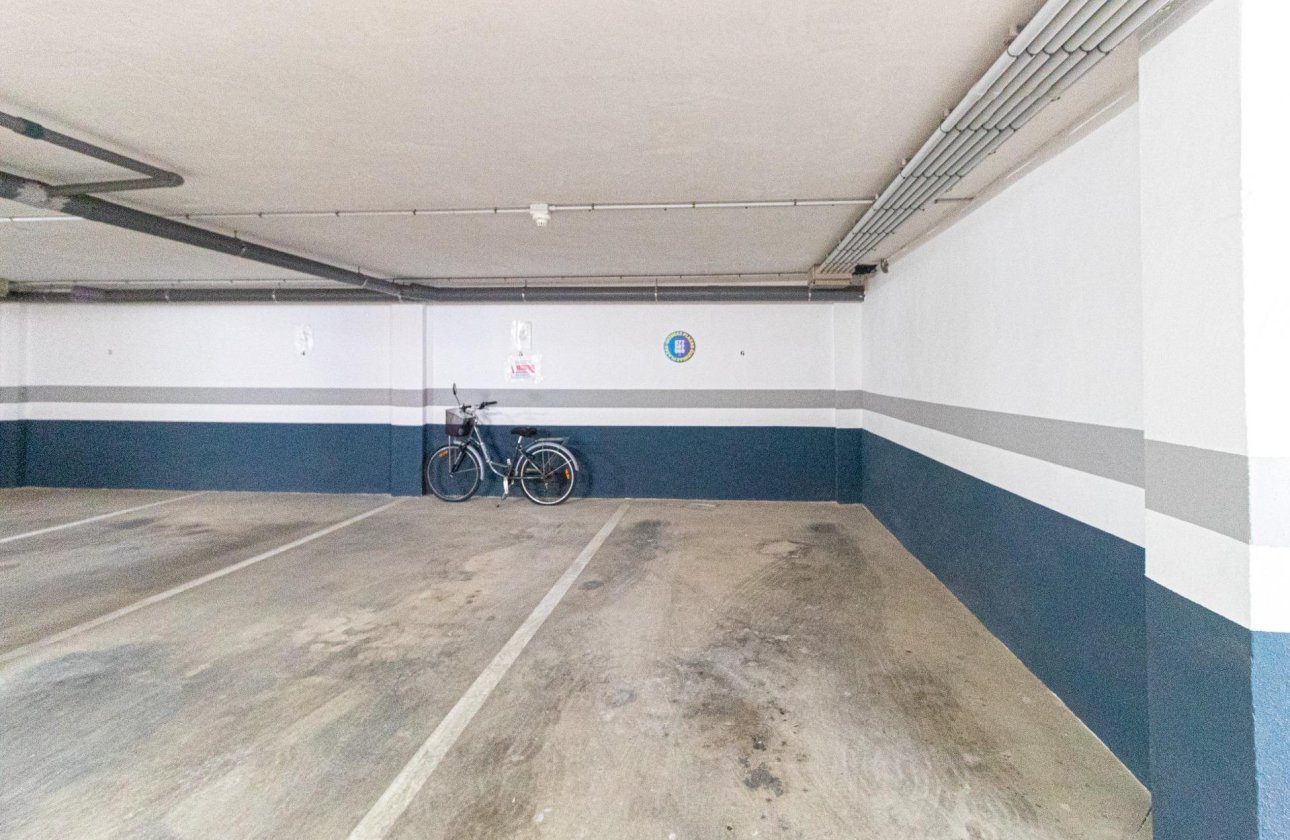 Használt ingatlanok - Parking -
Orihuela Costa - Agua Marina