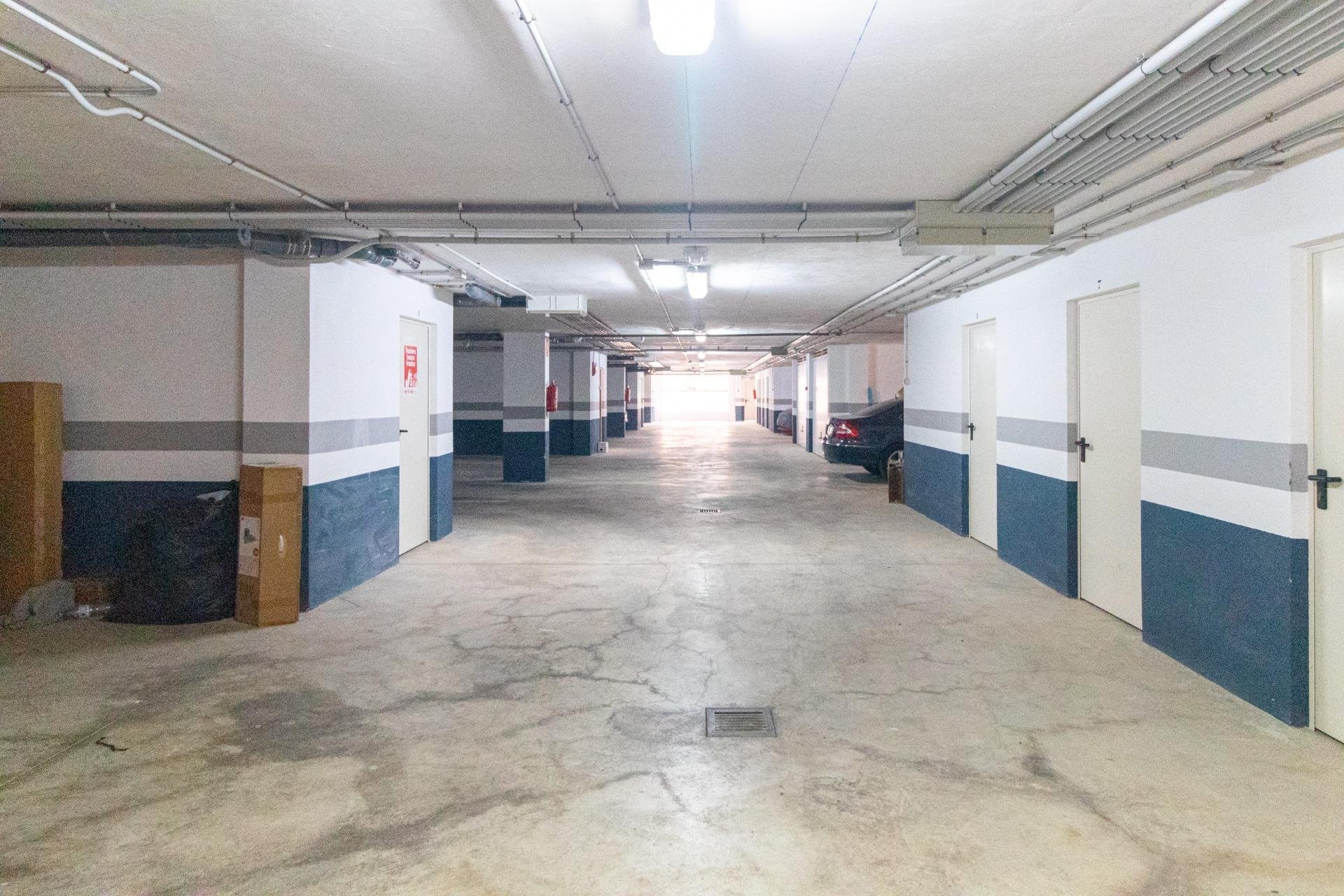 Használt ingatlanok - Parking -
Orihuela Costa - Agua Marina