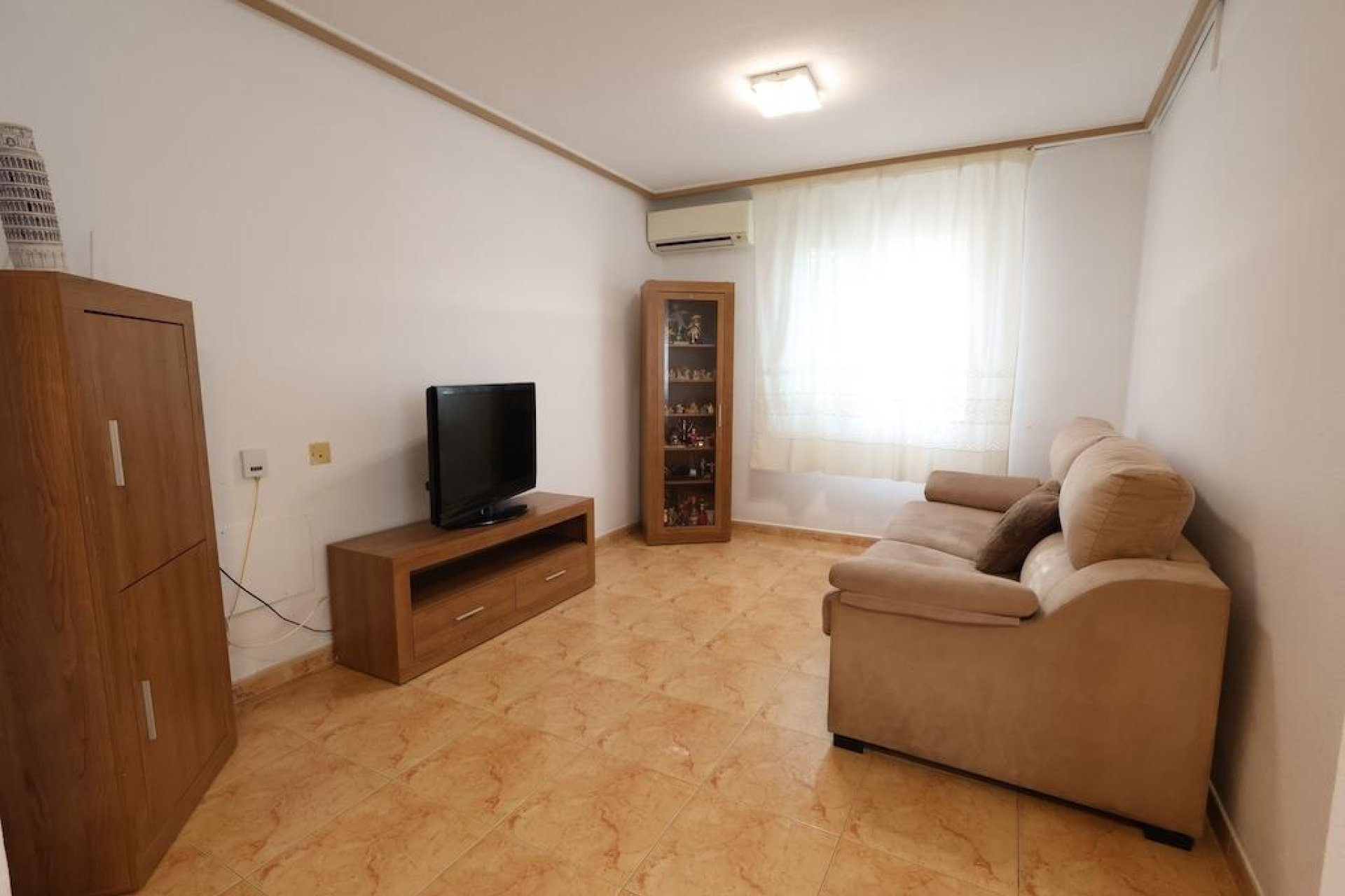 Használt ingatlanok - semi-detached house -
Torrevieja - El limonar