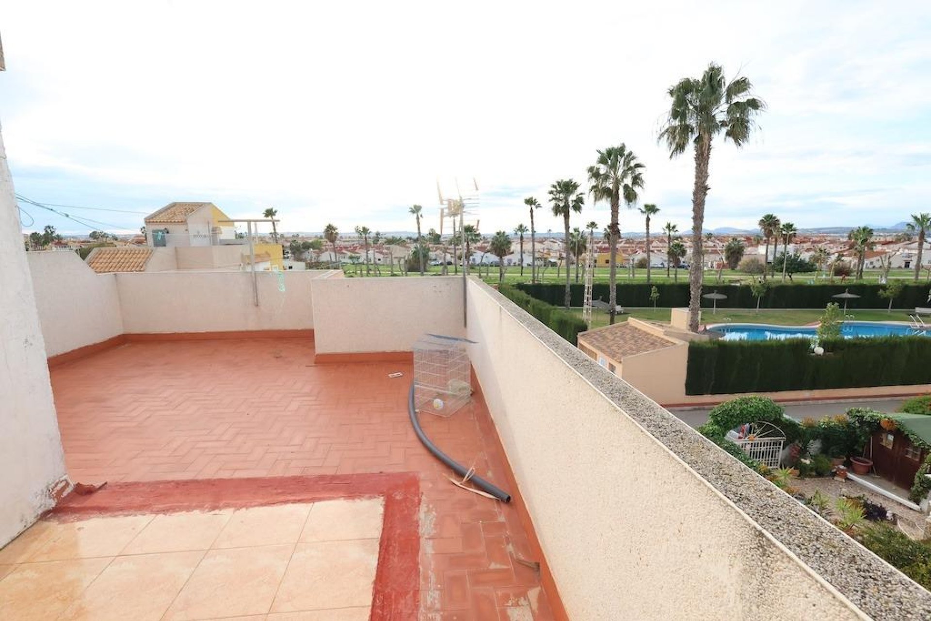 Használt ingatlanok - semi-detached house -
Torrevieja - El limonar