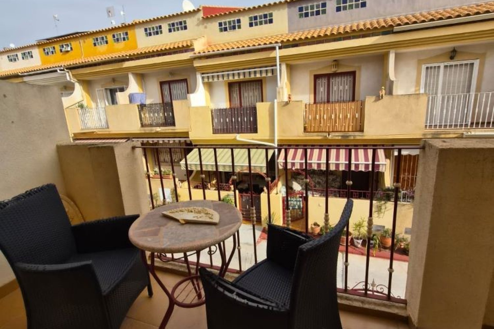 Használt ingatlanok - Sorház -
Orihuela Costa - Playa Flamenca