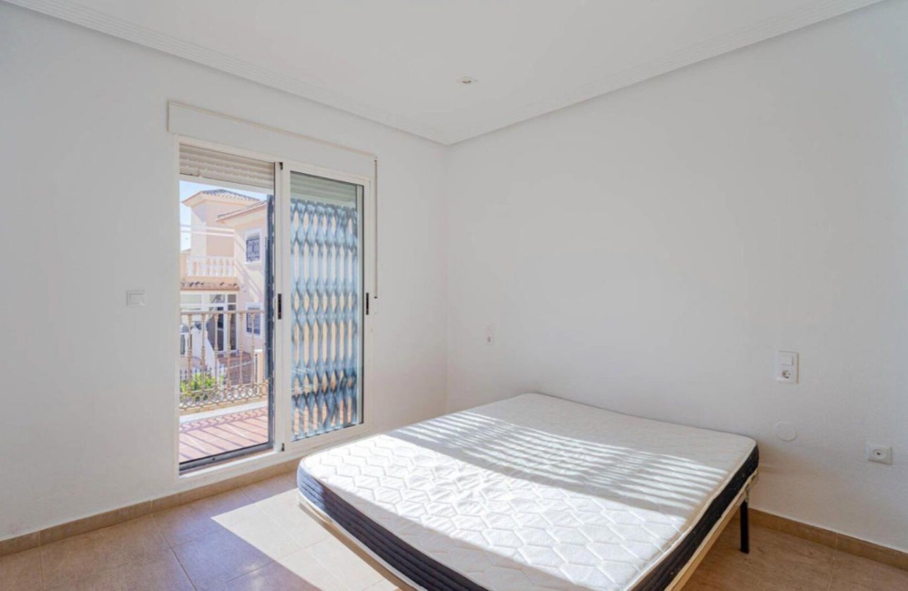 Használt ingatlanok - Terraced house -
Orihuela Costa - Los Altos