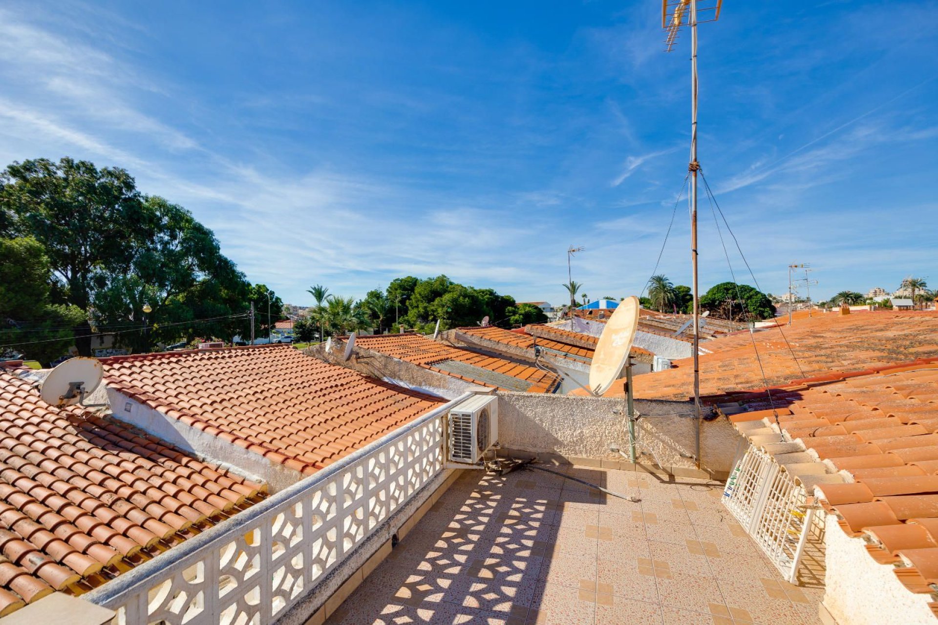 Használt ingatlanok - Terraced house -
Torrevieja - Los Ángeles