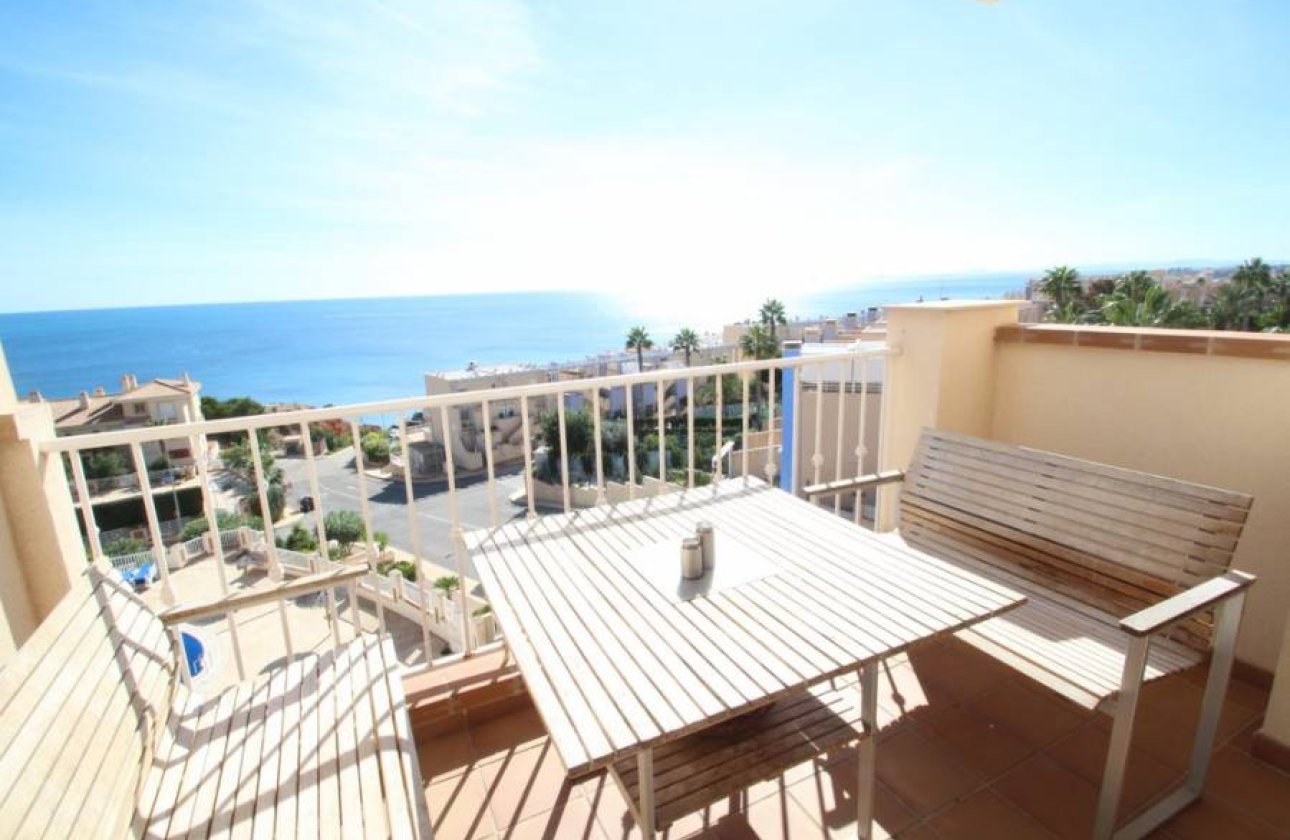 Használt ingatlanok - Tetőtéri lakás -
Orihuela Costa - Campoamor