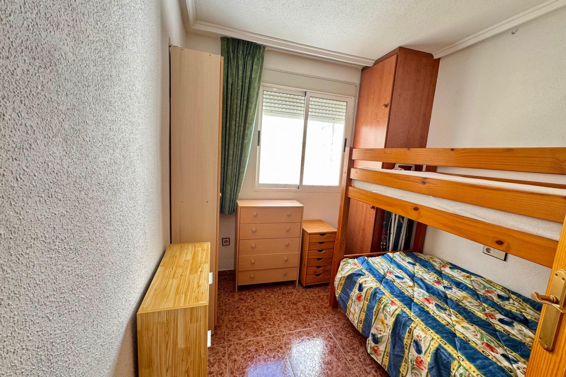 Használt ingatlanok - Tetőtéri lakás -
Torrevieja - Centro