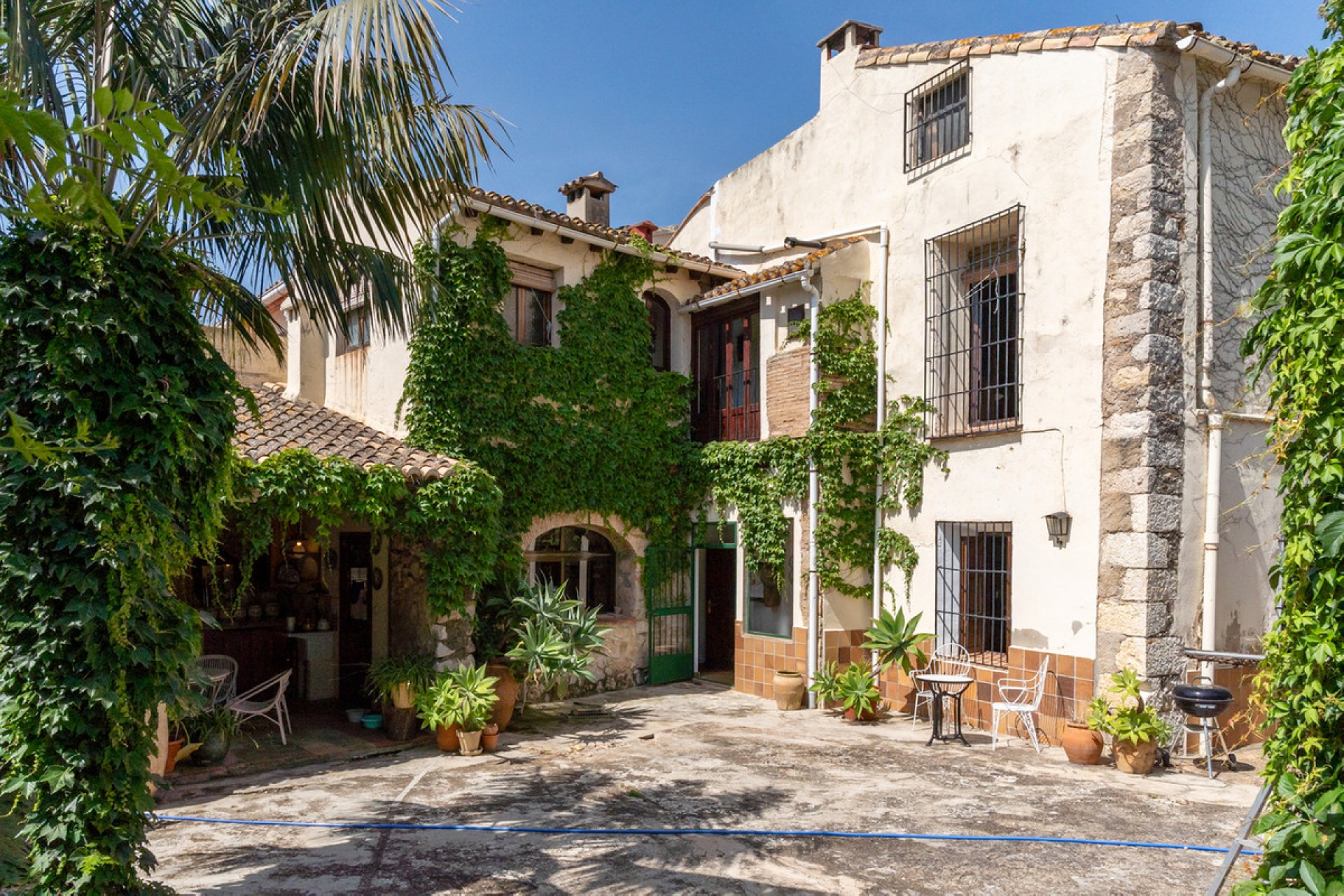 Használt ingatlanok - Town House -
Alcalalí - Alcalalí Centro