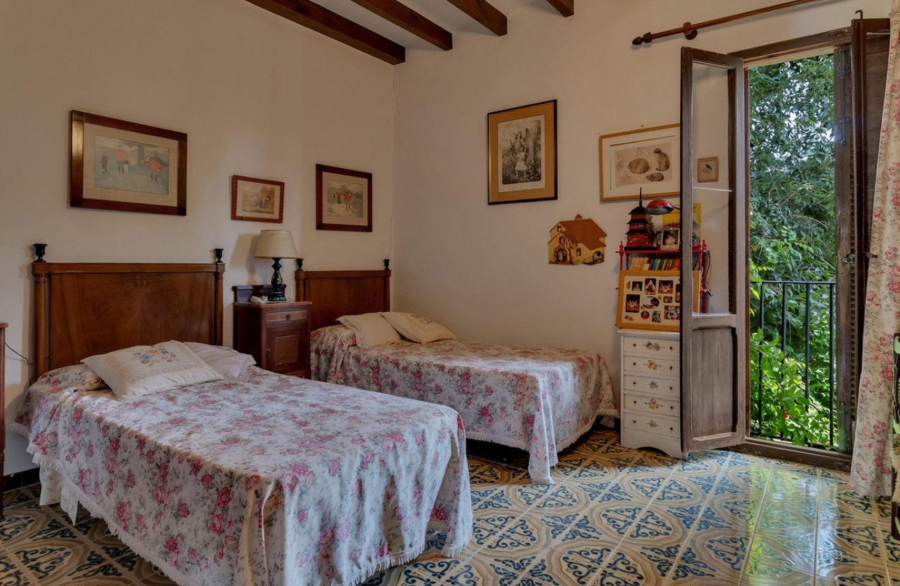 Használt ingatlanok - Town House -
Alcalalí - Alcalalí Centro