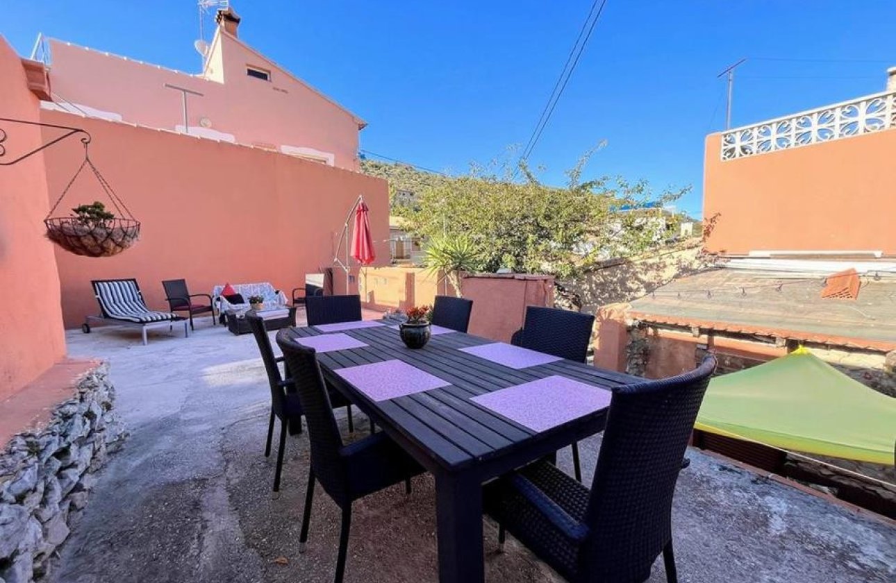 Használt ingatlanok - Town House -
Alcalalí - Llosa de Camacho