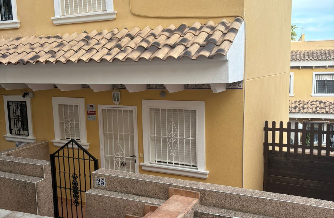 Használt ingatlanok - Town House -
Algorfa - Algorfa Centro