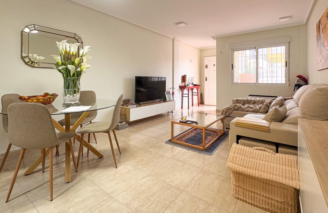 Használt ingatlanok - Town House -
Elche - Arenales del Sol