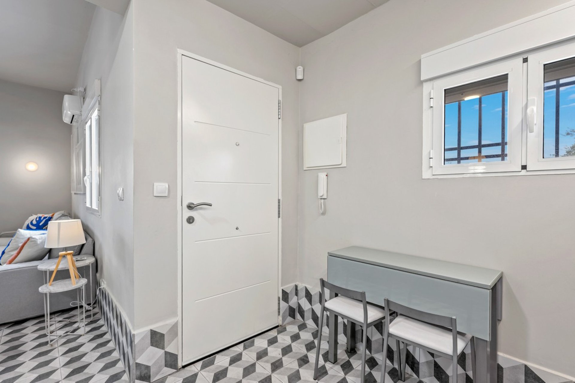 Használt ingatlanok - Town House -
Elche - Elche Centro