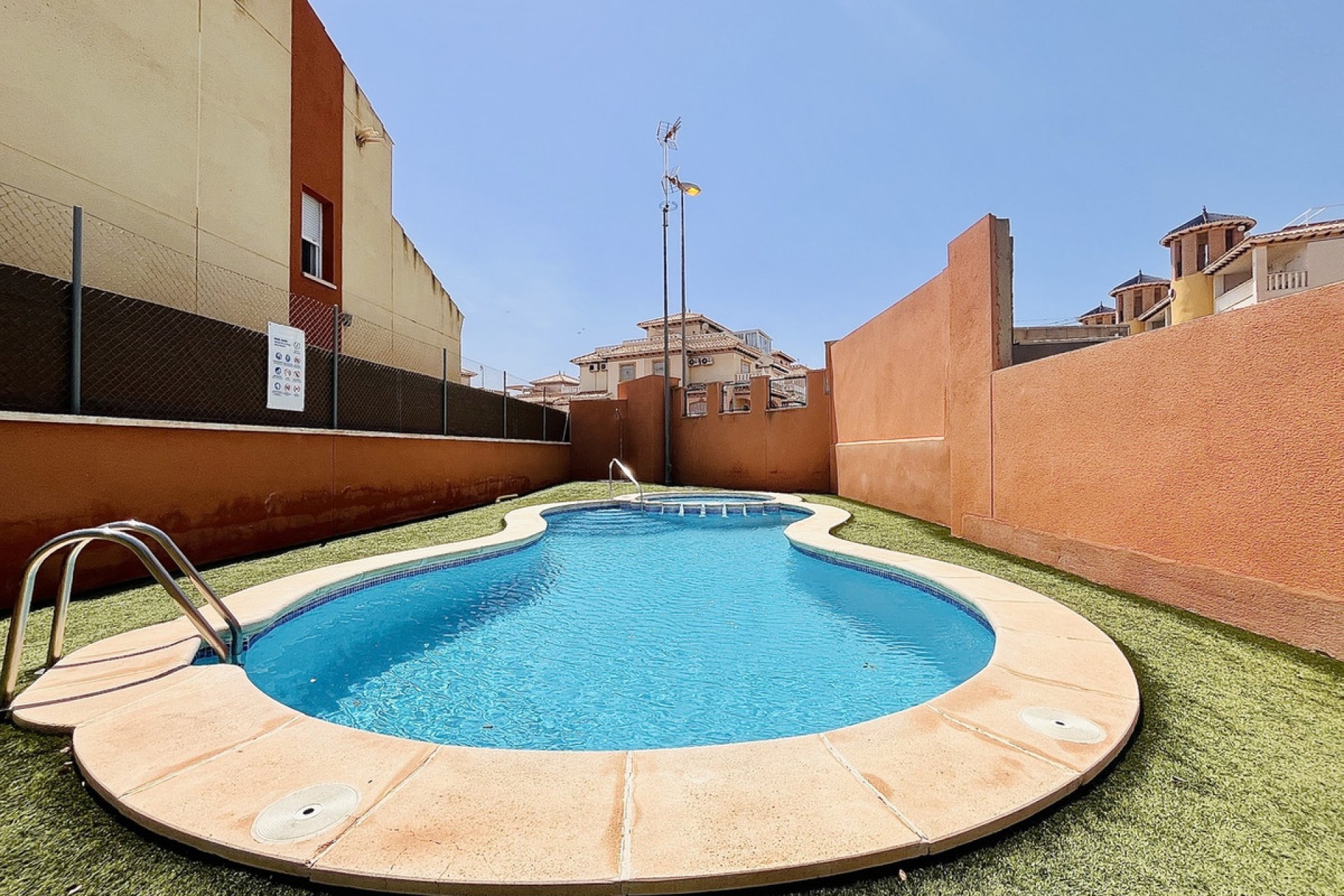 Használt ingatlanok - Town House -
Orihuela - Cabo Roig