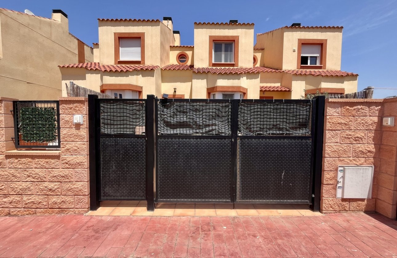 Használt ingatlanok - Town House -
Orihuela - Cabo Roig