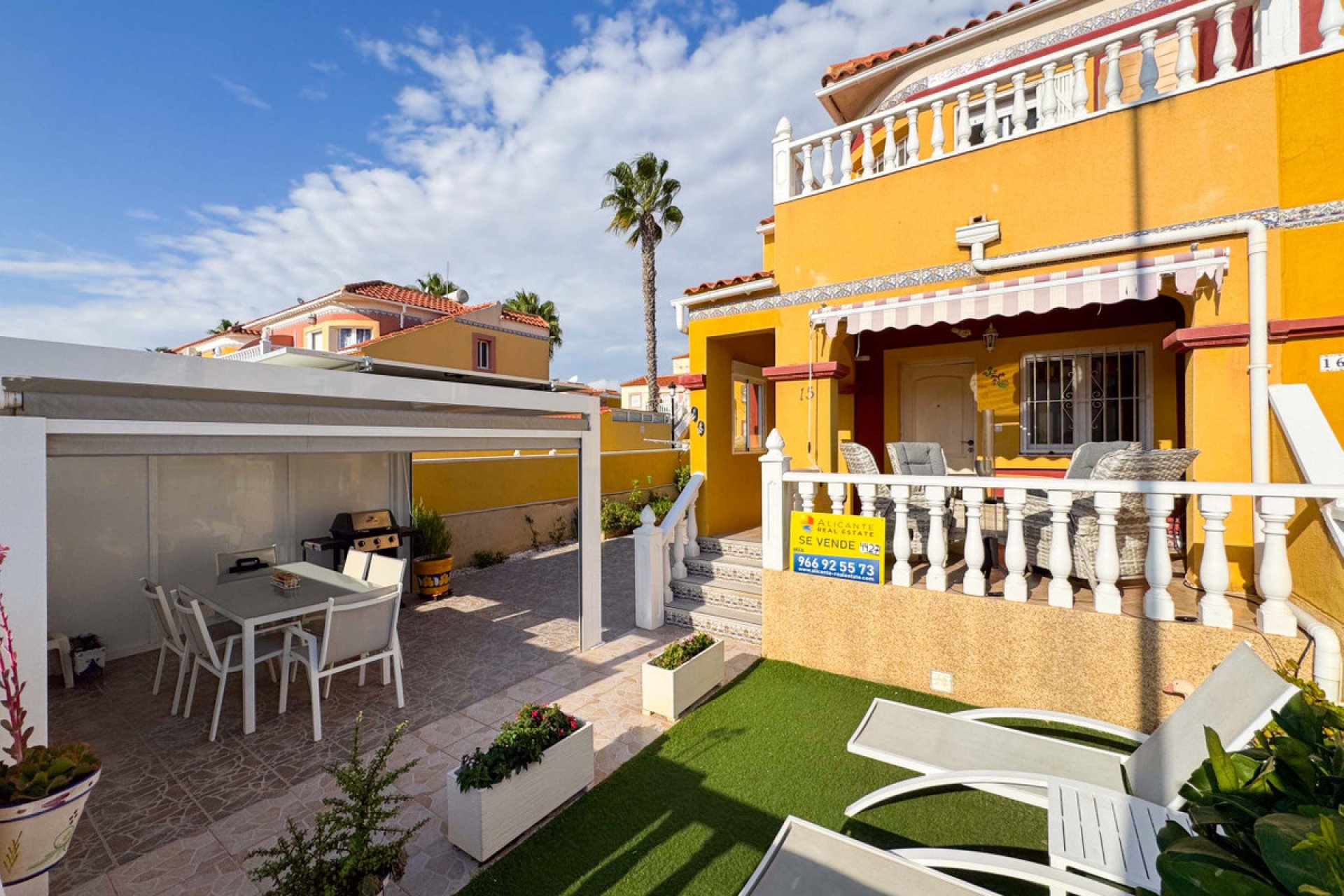 Használt ingatlanok - Town House -
Orihuela - La Regia