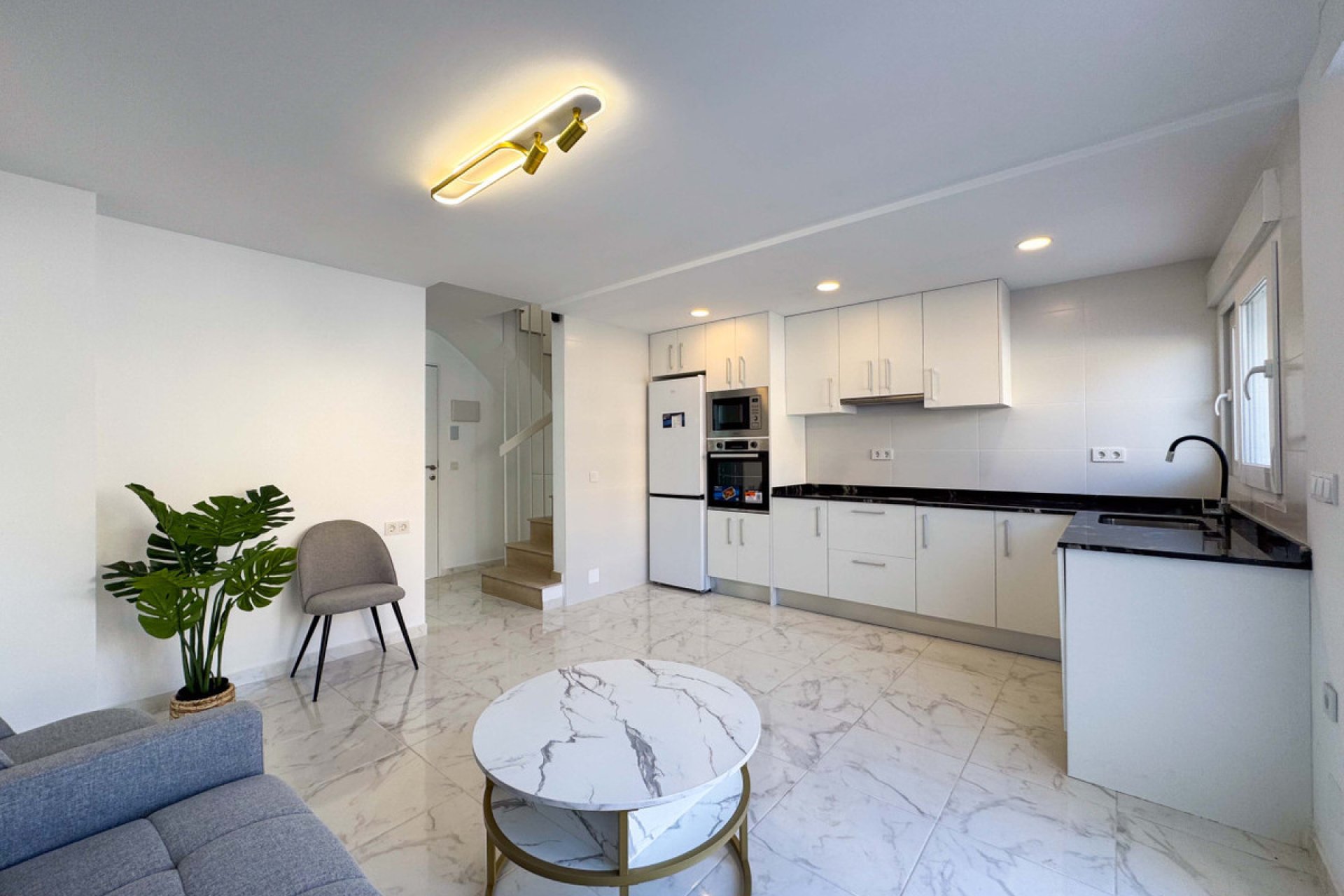 Használt ingatlanok - Town House -
Orihuela - Los Balcones