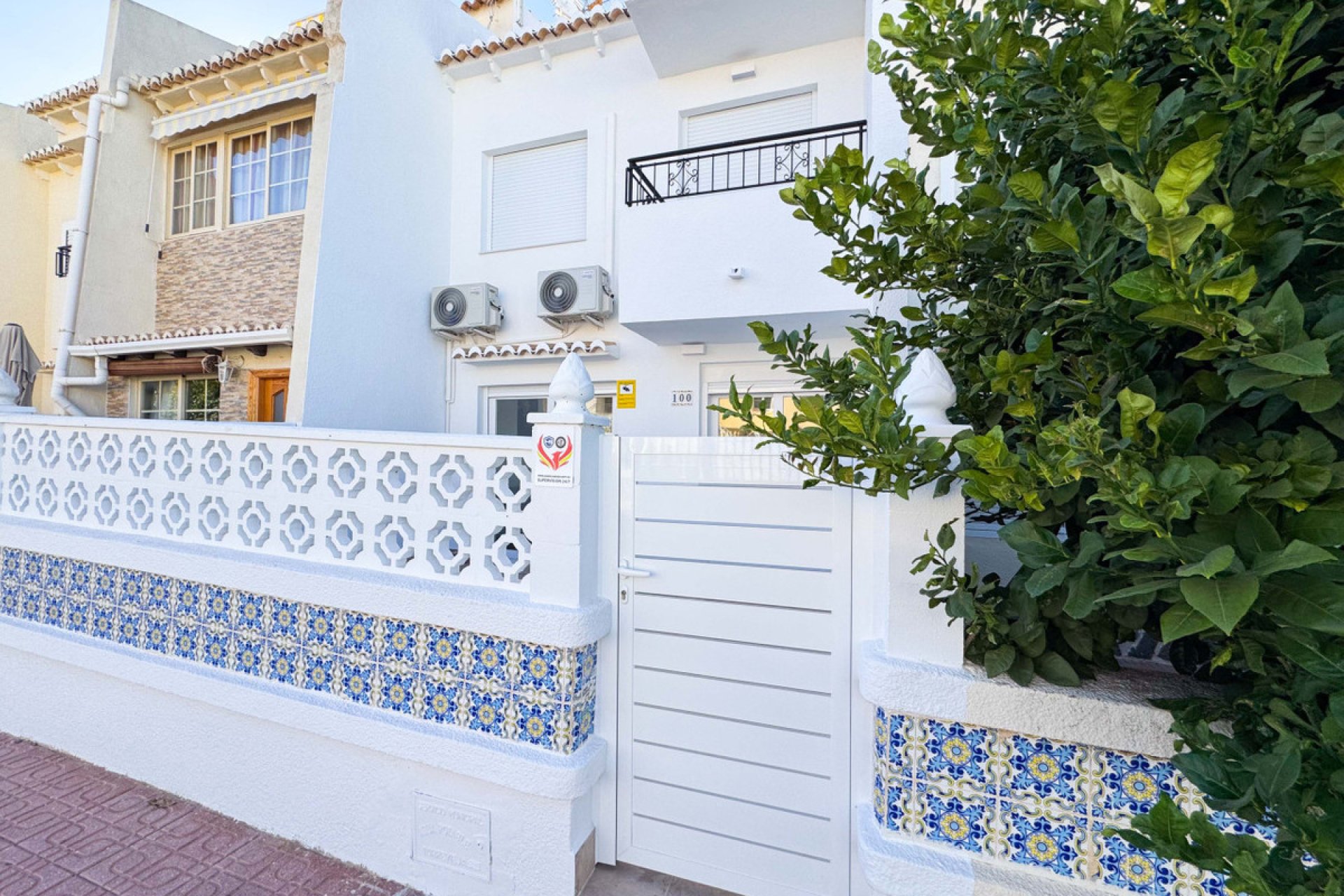 Használt ingatlanok - Town House -
Orihuela - Los Balcones