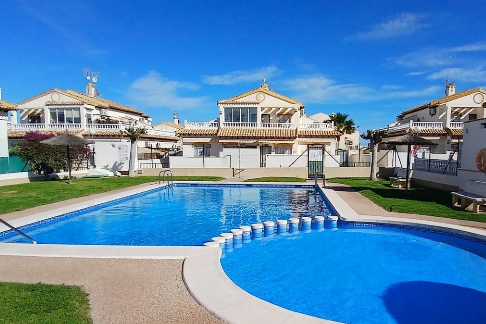 Használt ingatlanok - Town House -
Orihuela - Punta Prima