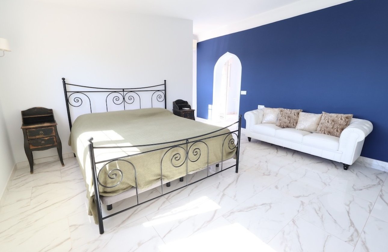 Használt ingatlanok - Town House -
Orihuela - Villamartin