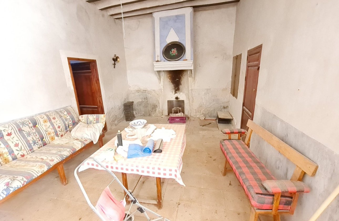 Használt ingatlanok - Town House -
Pinoso - Pinoso Centro