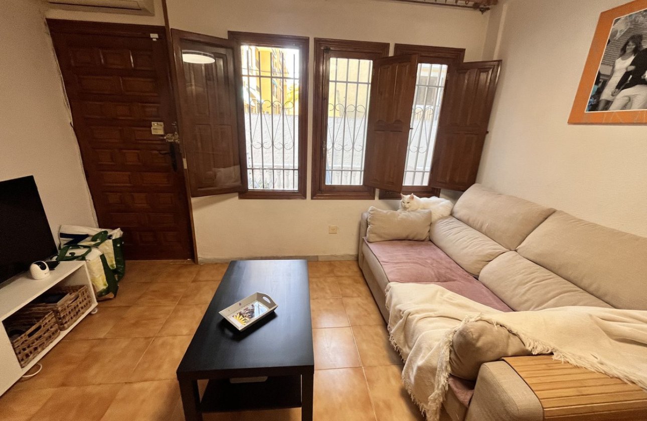 Használt ingatlanok - Town House -
Torrevieja - La Mata