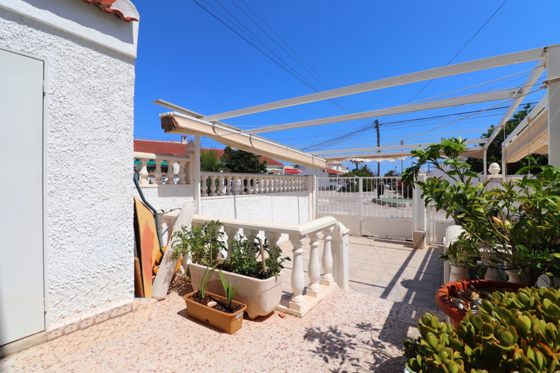Használt ingatlanok - Town House -
Torrevieja - Torrevieja Centro