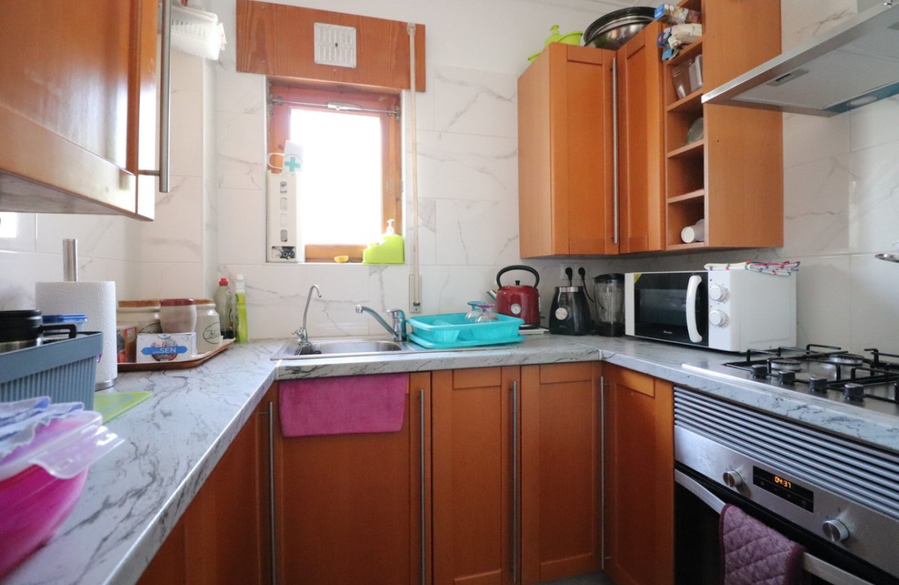 Használt ingatlanok - Town House -
Torrevieja - Torrevieja Centro