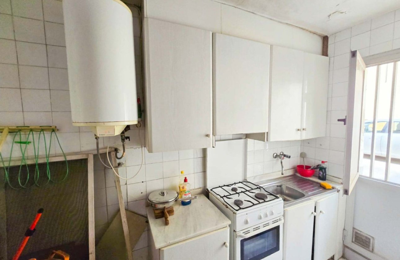 Használt ingatlanok - Town House -
Torrevieja - Torrevieja Centro