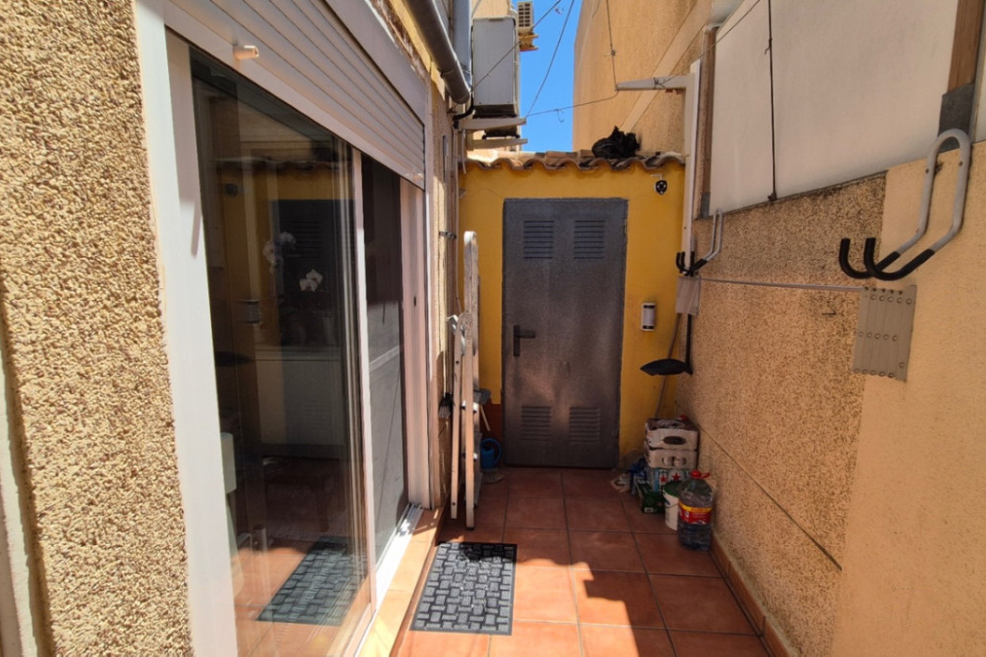 Használt ingatlanok - Town House -
Torrevieja - Torrevieja Centro