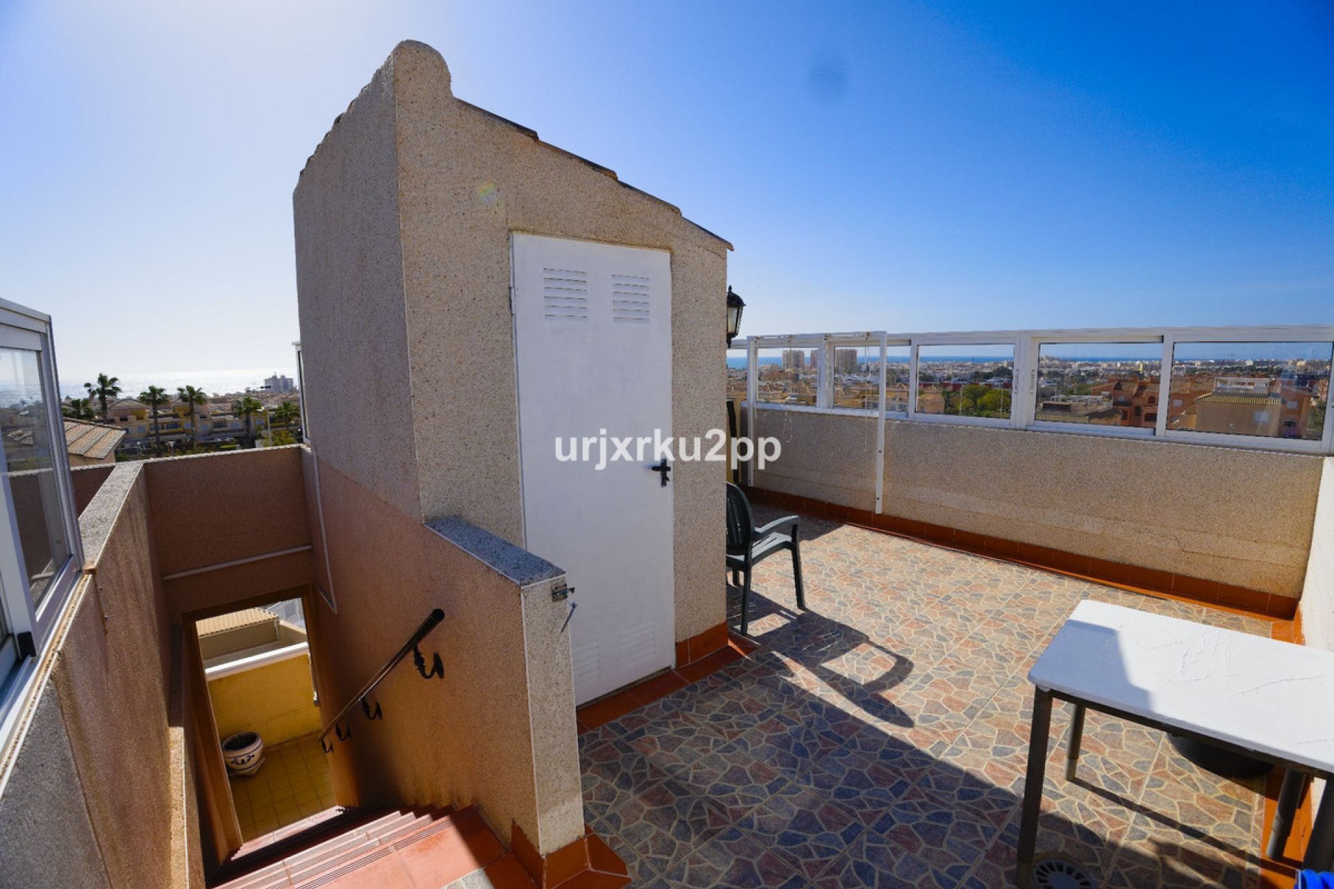 Használt ingatlanok - Town House -
Torrevieja - Torrevieja Centro