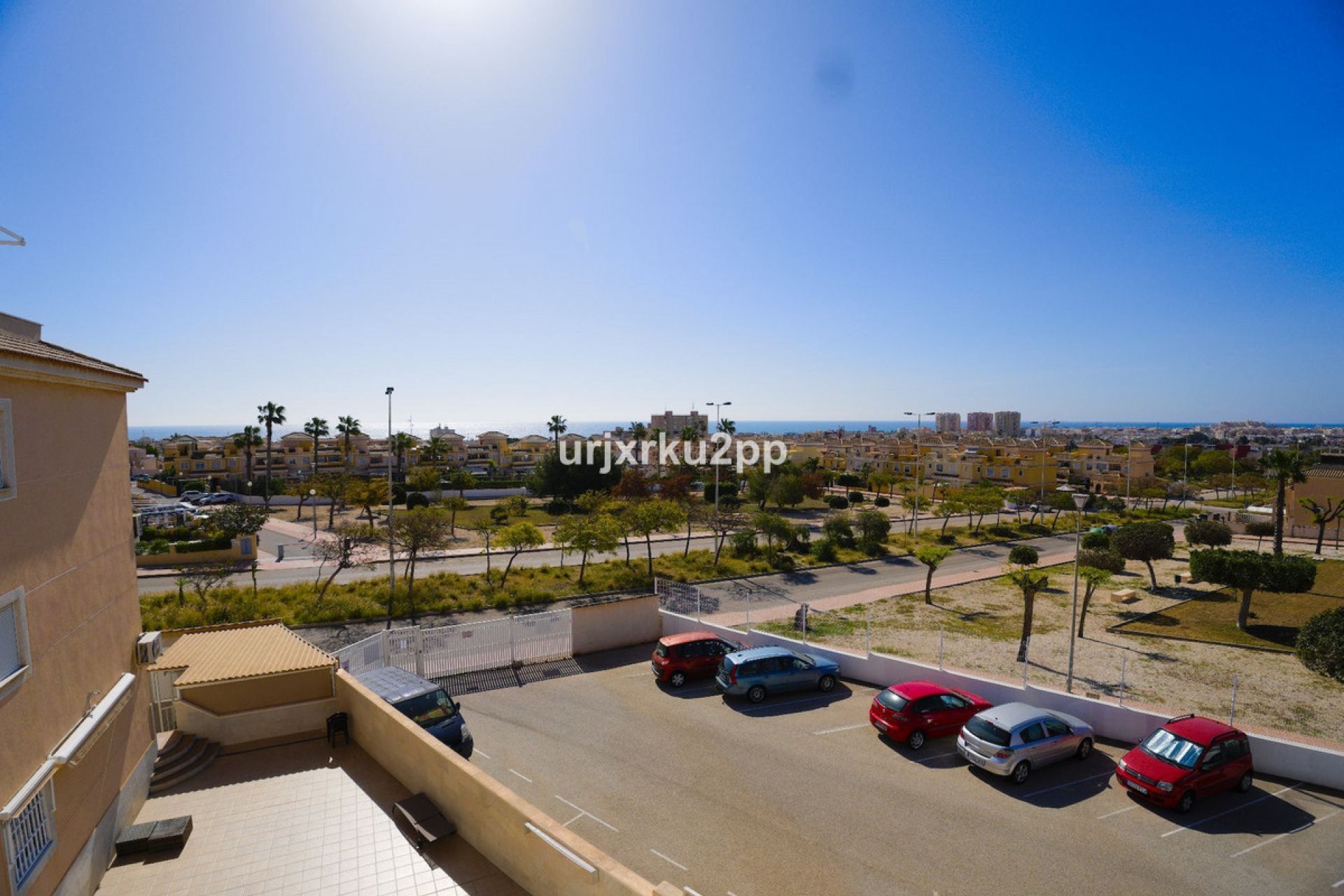 Használt ingatlanok - Town House -
Torrevieja - Torrevieja Centro