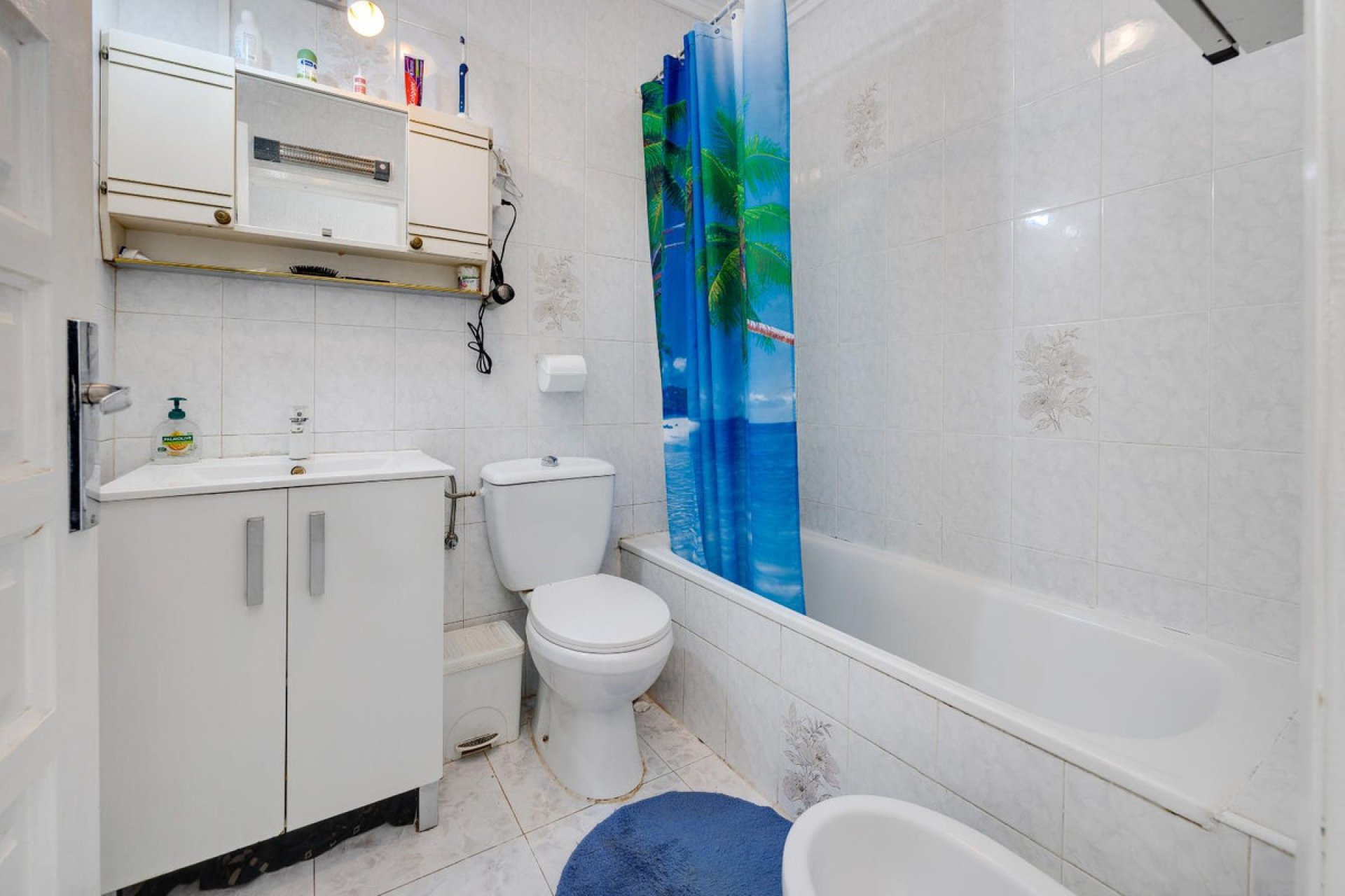 Használt ingatlanok - Town House -
Torrevieja - Torrevieja Centro