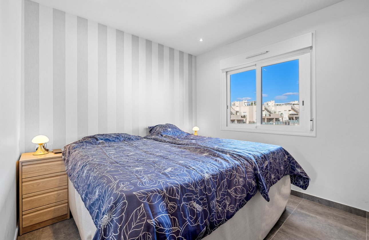 Használt ingatlanok - Town House -
Torrevieja - Torrevieja Centro